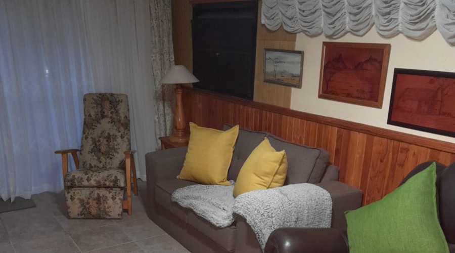 6 Bedroom Property for Sale in Parys Free State